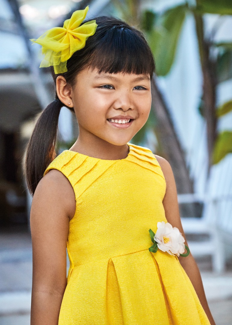 Φόρεμα με απλικέ λουλούδι σε κίτρινο χρώμα mini κορίτσι Mayoral Mayoral offers